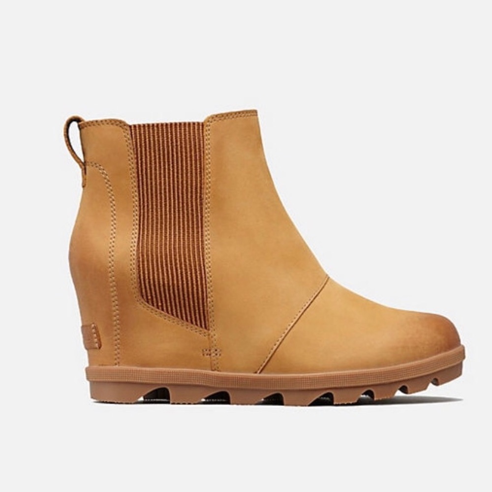 Womens joan of arctic wedge II Chelsea boot